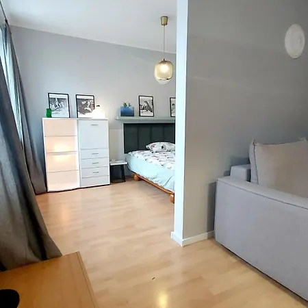 Appartement Polna 3 *